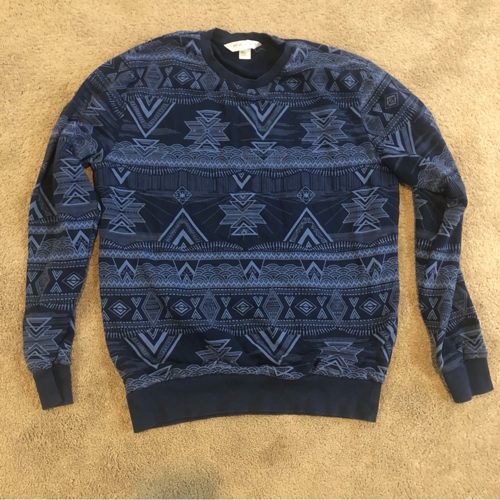 H&M Coachella sweater